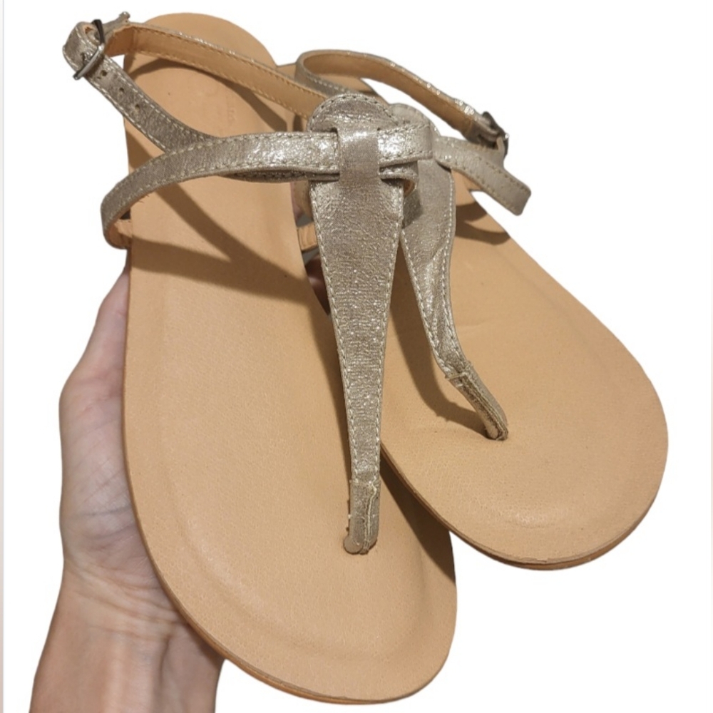 🍦Loft🍦Glittery-Gold Buckled Thong Sandals